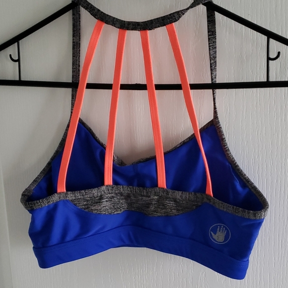 SOLD  Bodyglove Sports Bra- size small NWOT - Picture 2 of 3